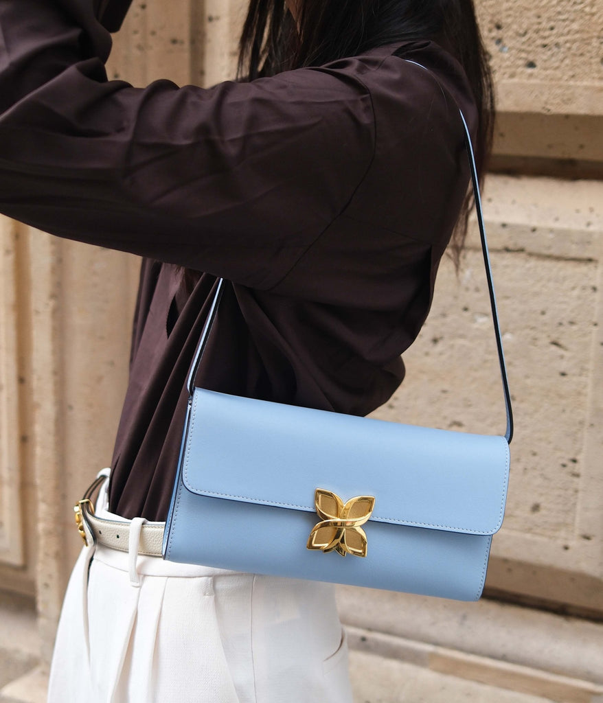 Hortensia Clutch | Bleu Glacier - Fleuron Paris