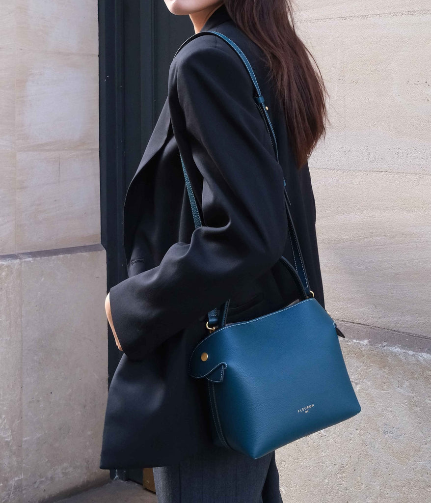 Medium Swann | Bleu Pacifique - Fleuron Paris