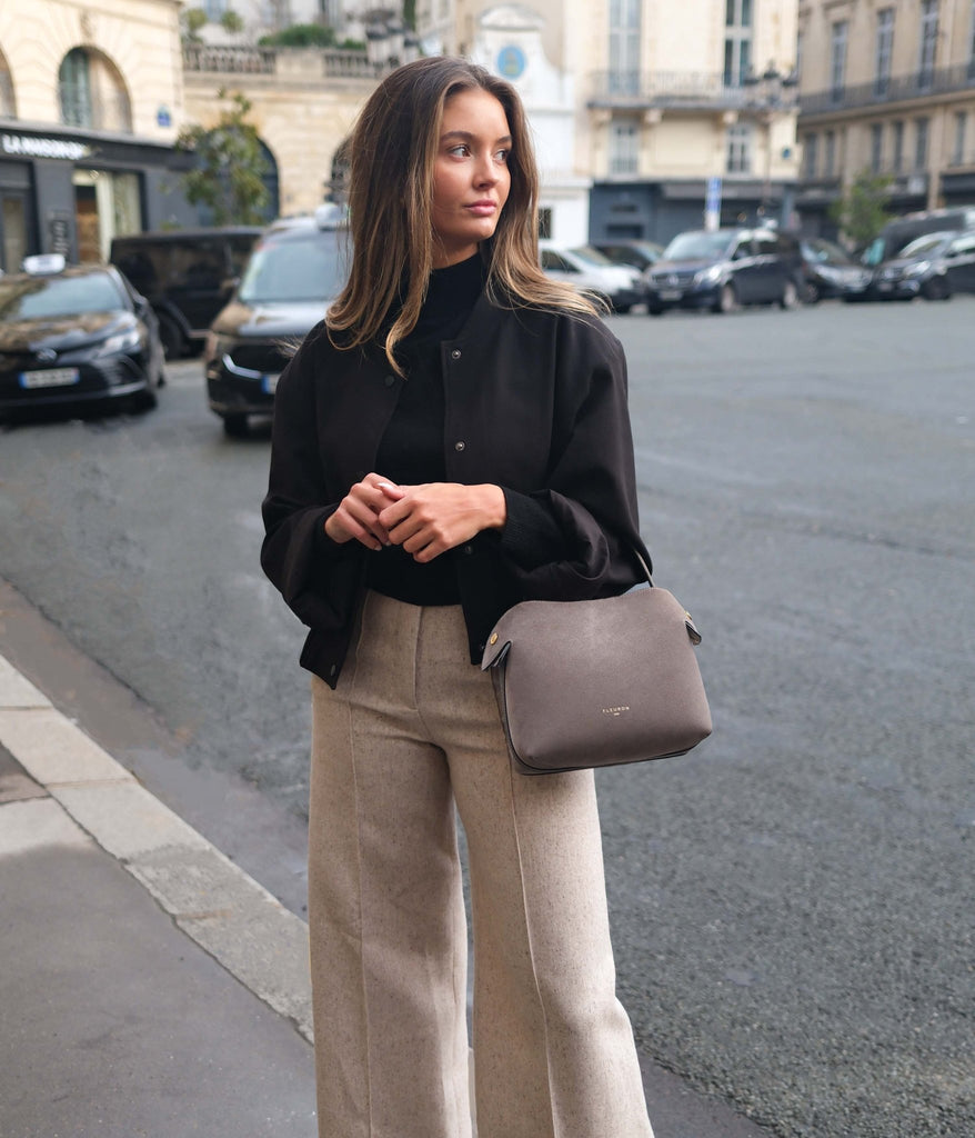 Medium Swann | Suede Taupe - Fleuron Paris
