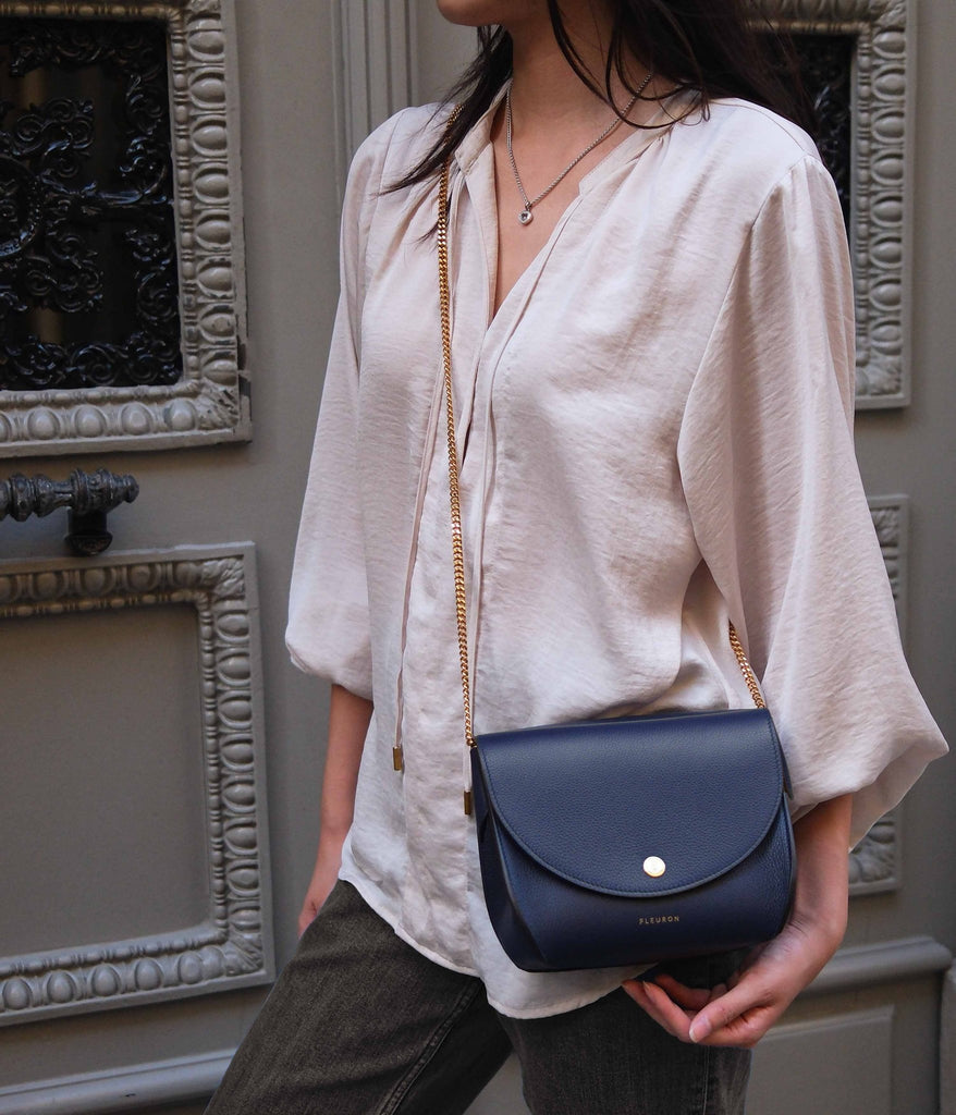 Mini Magnolia | Bleu Marine - Fleuron Paris