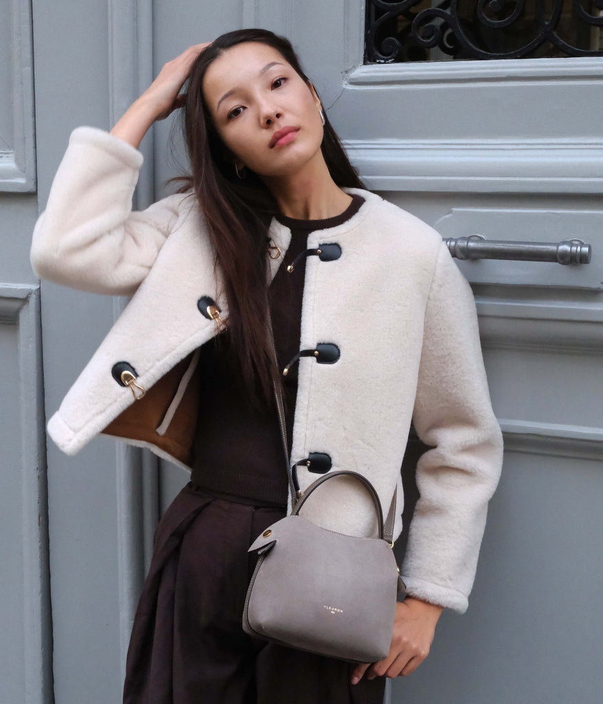 Mini Swann | Suede Taupe - Fleuron Paris