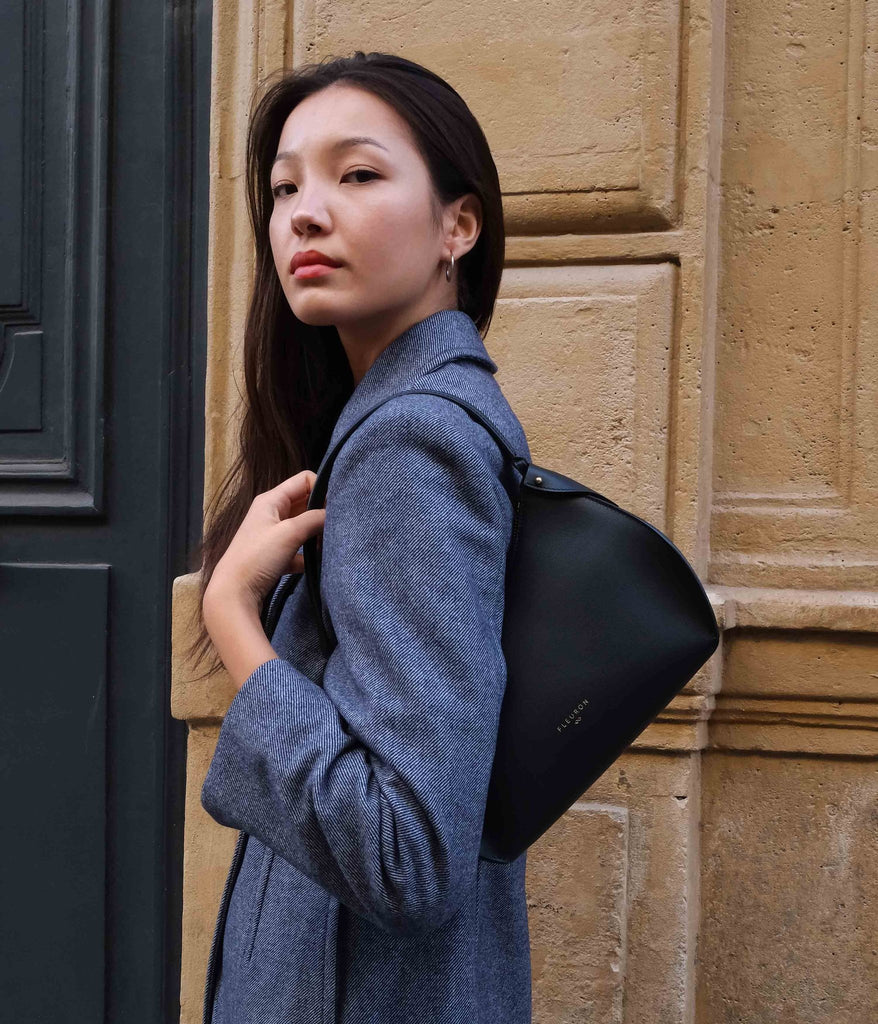 Pivoine | Noir Lisse - Fleuron Paris